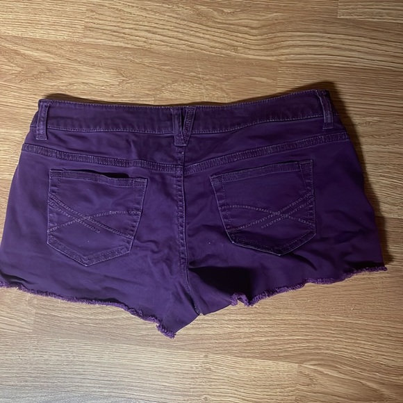 Aeropostale. Size 7/8. Purple shorts - Picture 3 of 3